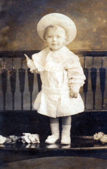 Jack Lipscombe aged 17 months.  Reverse: 